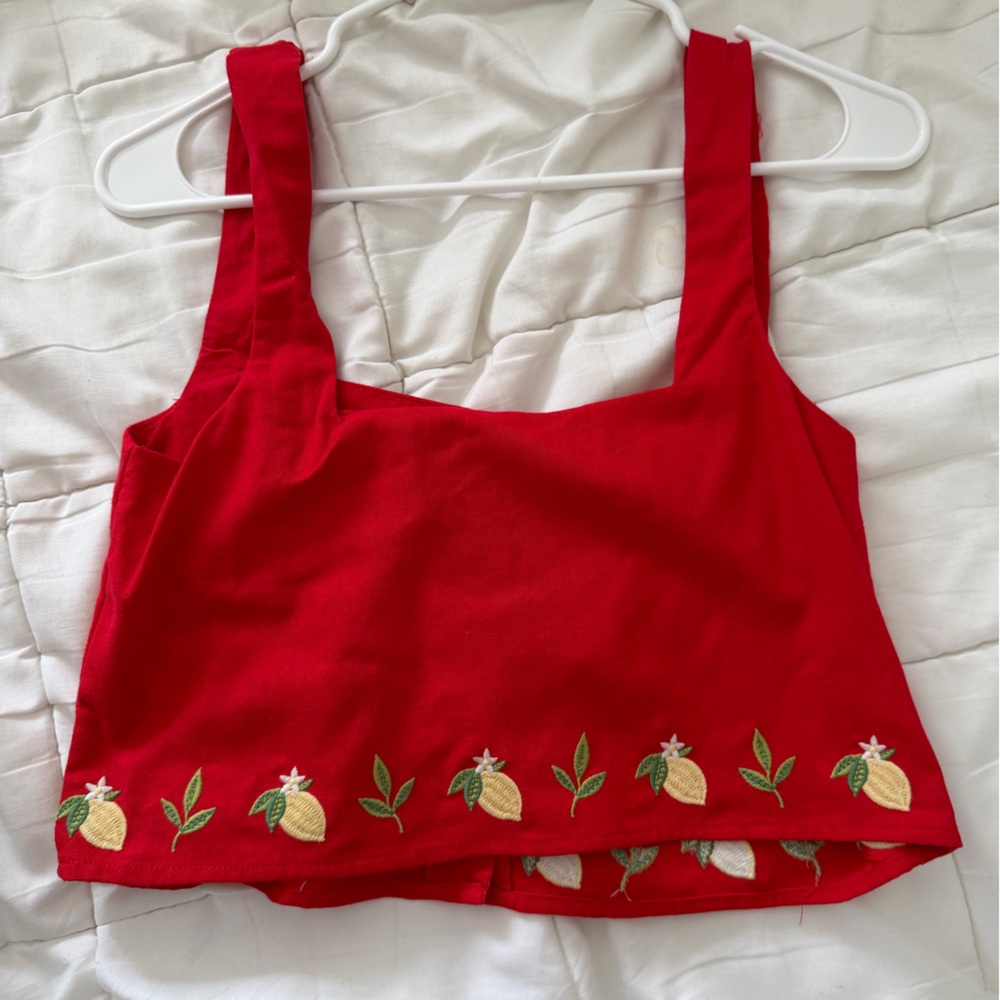 Red Embroidered Tank Top - Picture 3 of 3